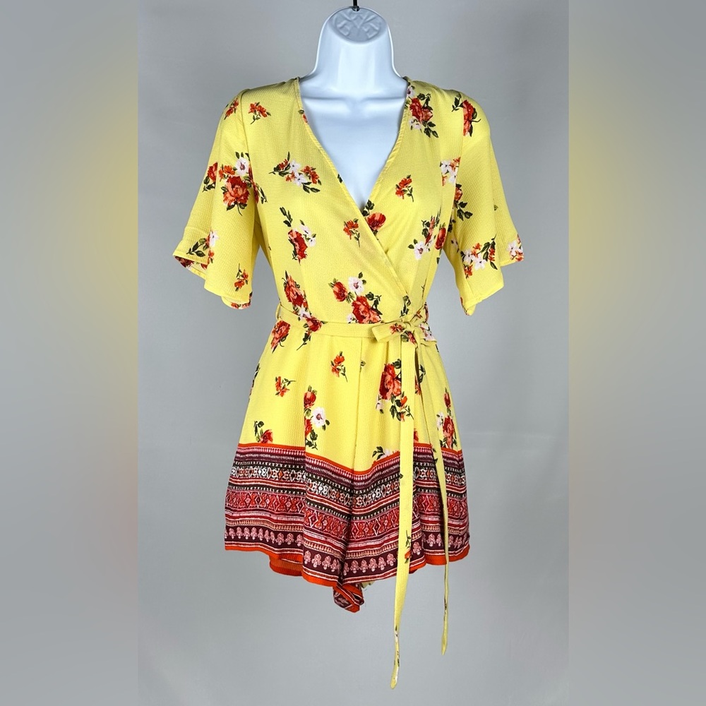 Mi Ami Summer Floral Romper (S)